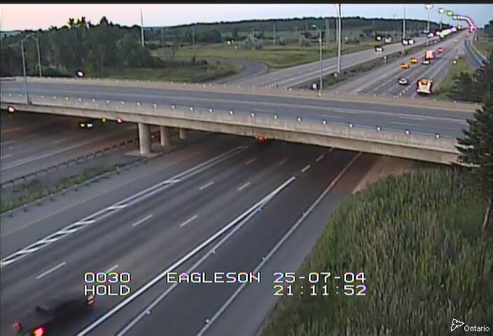 Traffic camera image at 2025-07-05 01:16:07