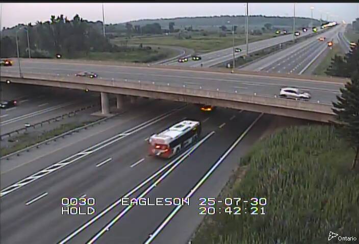 Traffic camera image at 2025-07-31 00:46:02