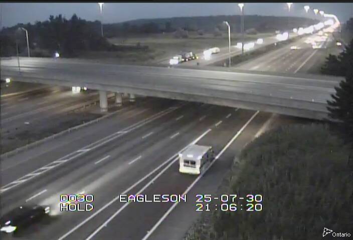 Traffic camera image at 2025-07-31 01:10:59