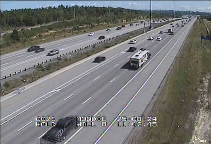 Traffic camera image at 2025-08-24 15:46:02