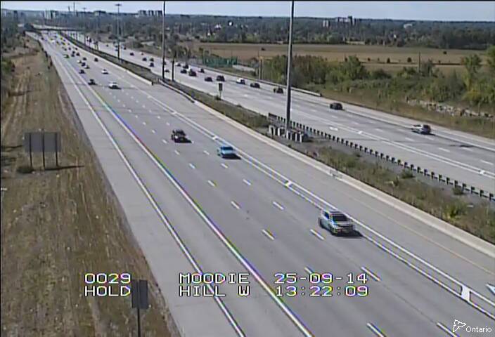 Traffic camera image at 2025-09-14 17:25:55