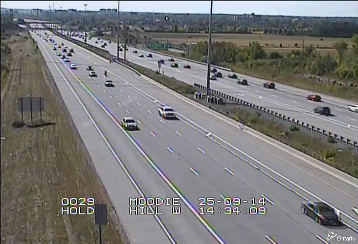 Traffic camera image at 2025-09-14 18:35:54