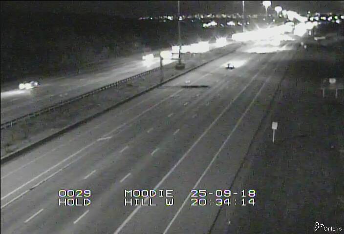 Traffic camera image at 2025-09-19 00:35:53