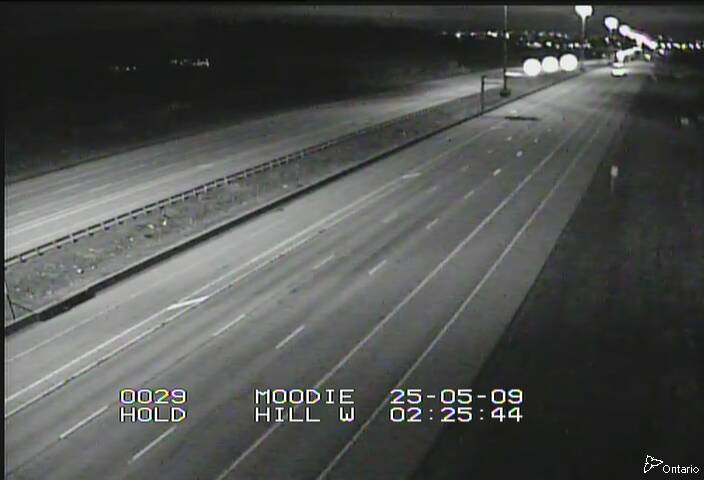 Traffic camera image at 2025-05-09 06:30:43
