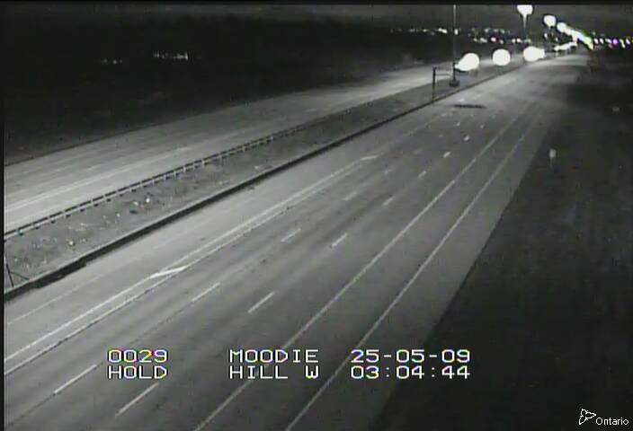 Traffic camera image at 2025-05-09 07:10:35