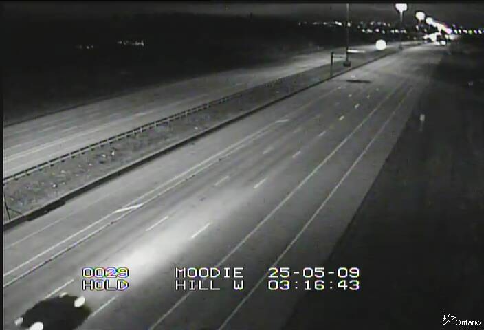 Traffic camera image at 2025-05-09 07:20:44