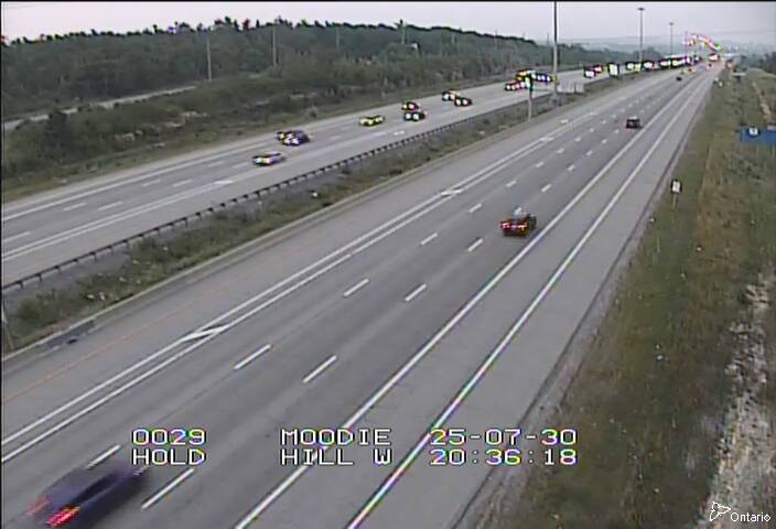 Traffic camera image at 2025-07-31 00:40:52