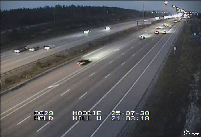Traffic camera image at 2025-07-31 01:06:05