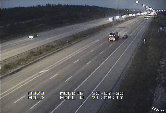 Traffic camera image at 2025-07-31 01:10:59