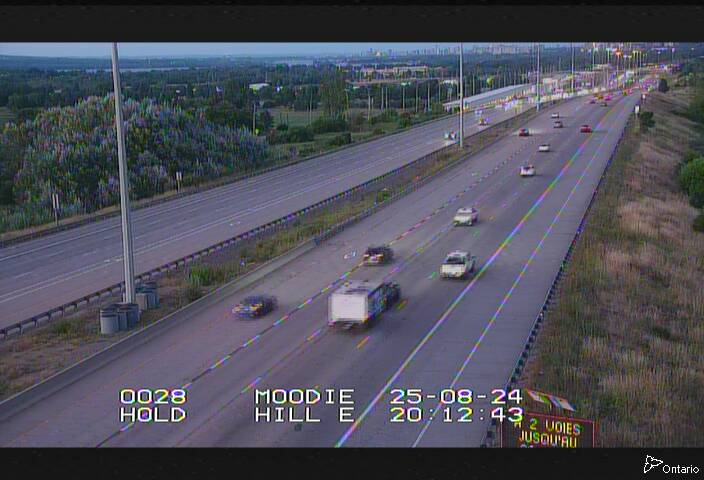 Traffic camera image at 2025-08-25 00:15:59