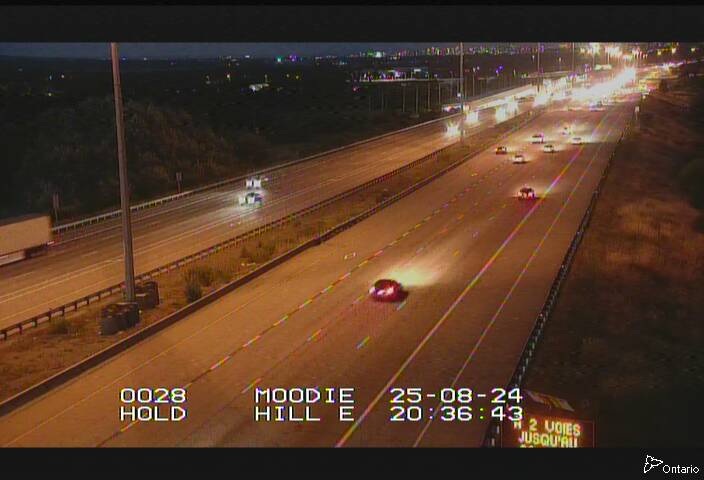 Traffic camera image at 2025-08-25 00:40:55
