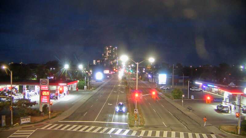 Traffic camera image at 2025-08-25 00:35:11