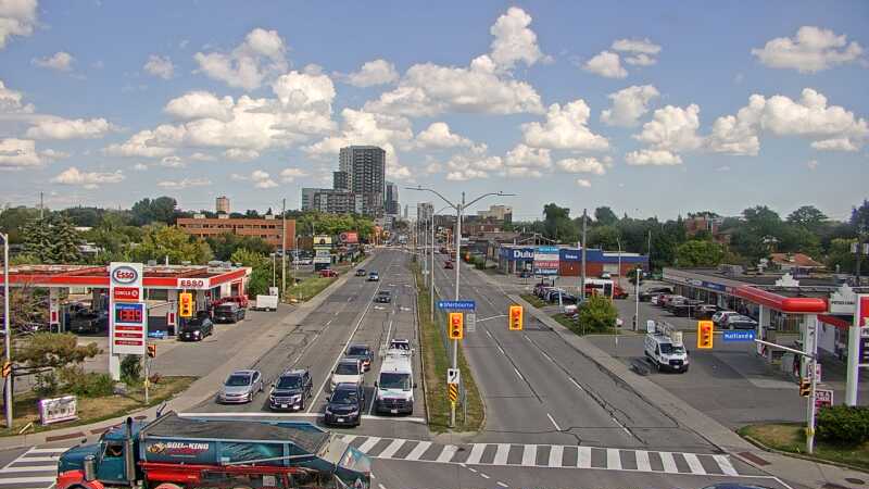Traffic camera image at 2025-09-03 17:10:11