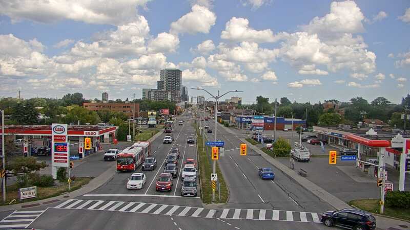 Traffic camera image at 2025-09-03 17:35:15