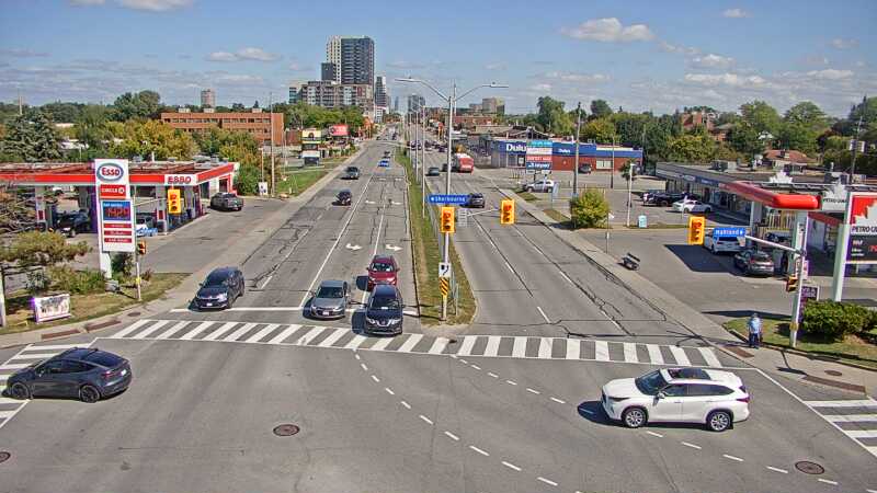 Traffic camera image at 2025-09-14 17:15:10