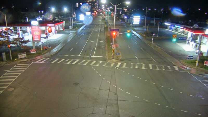 Traffic camera image at 2025-04-25 08:45:17