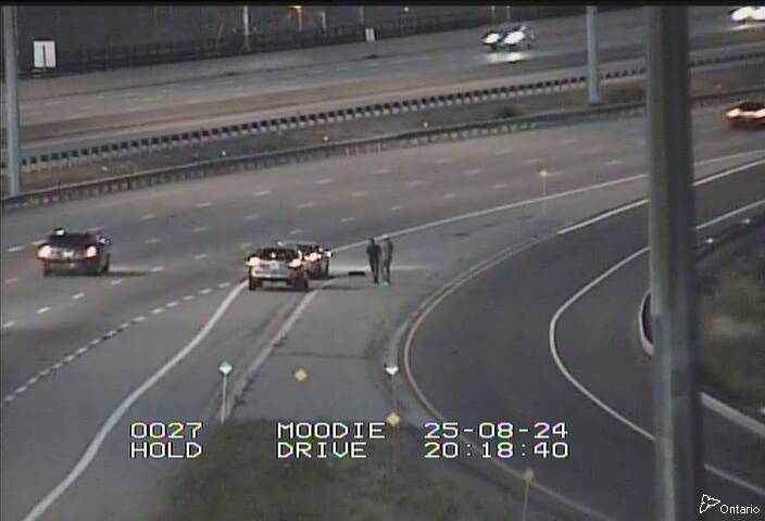 Traffic camera image at 2025-08-25 00:20:49
