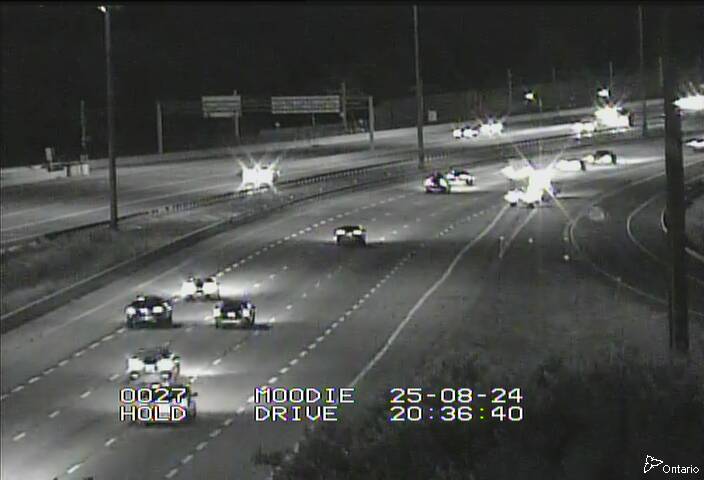 Traffic camera image at 2025-08-25 00:40:55
