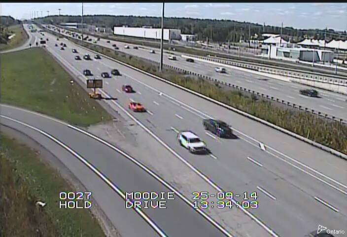 Traffic camera image at 2025-09-14 17:35:58