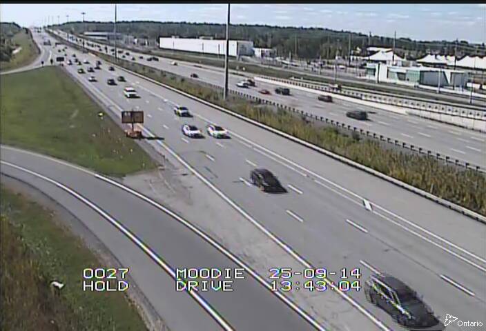 Traffic camera image at 2025-09-14 17:46:04