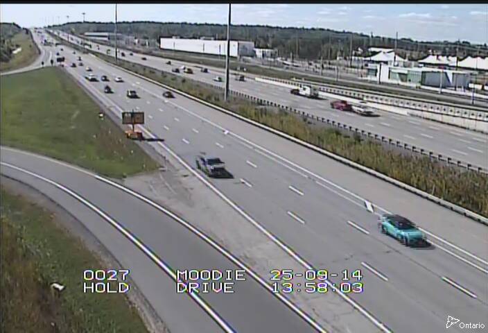 Traffic camera image at 2025-09-14 18:01:20