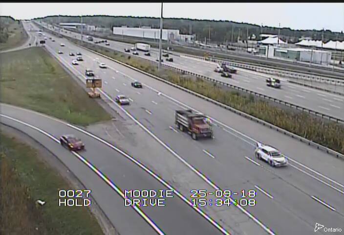 Traffic camera image at 2025-09-18 19:35:58
