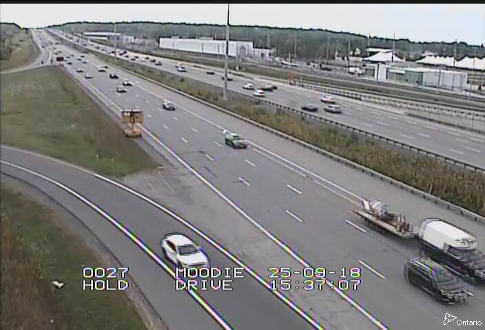Traffic camera image at 2025-09-18 19:41:02
