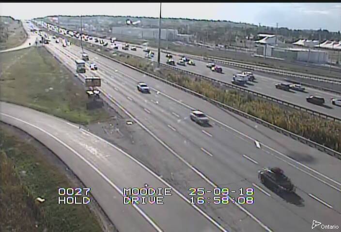 Traffic camera image at 2025-09-18 21:01:18