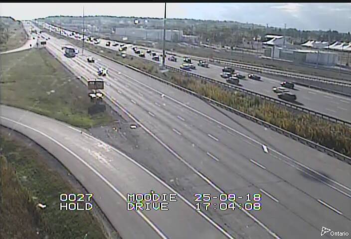 Traffic camera image at 2025-09-18 21:05:57