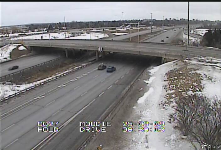 Traffic camera image at 2025-03-09 13:46:04