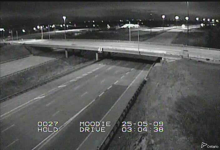 Traffic camera image at 2025-05-09 07:10:36