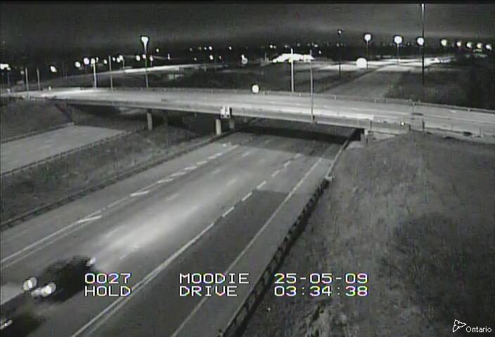 Traffic camera image at 2025-05-09 07:40:53