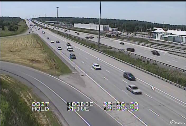 Traffic camera image at 2025-06-30 17:40:59