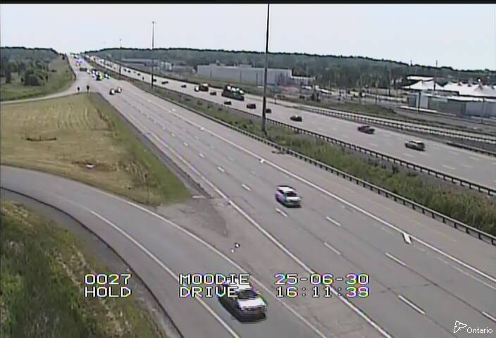 Traffic camera image at 2025-06-30 20:15:57