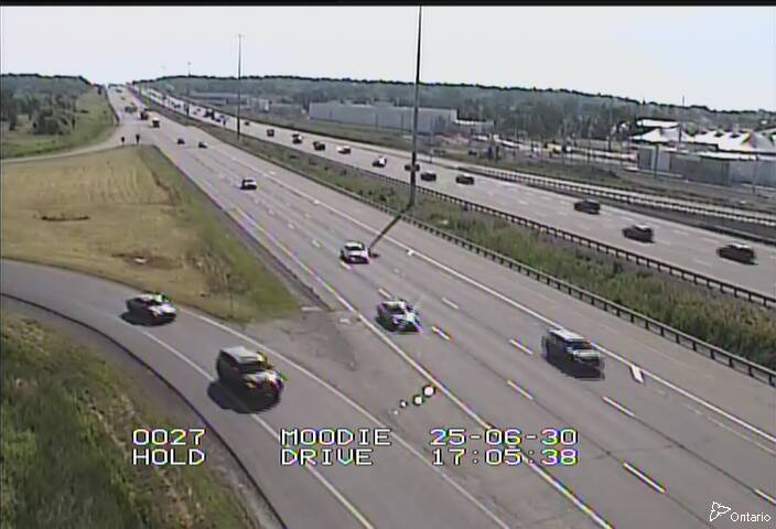 Traffic camera image at 2025-06-30 21:11:03