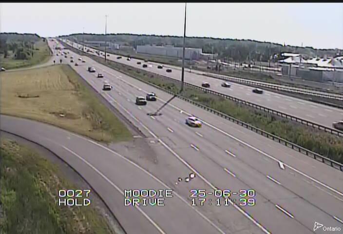 Traffic camera image at 2025-06-30 21:15:59