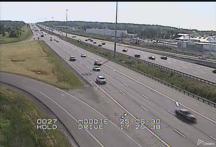 Traffic camera image at 2025-06-30 21:31:02