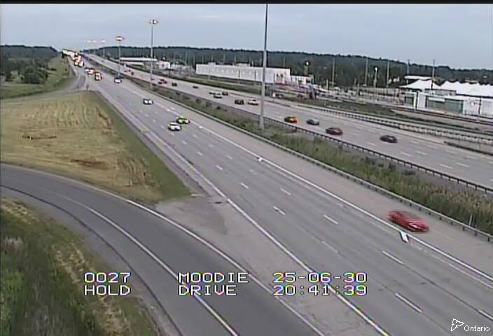 Traffic camera image at 2025-07-01 00:46:01