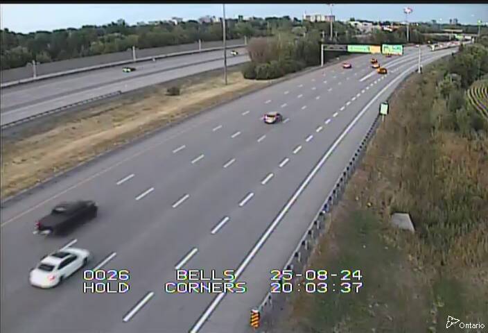 Traffic camera image at 2025-08-25 00:06:00