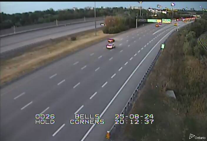 Traffic camera image at 2025-08-25 00:16:00