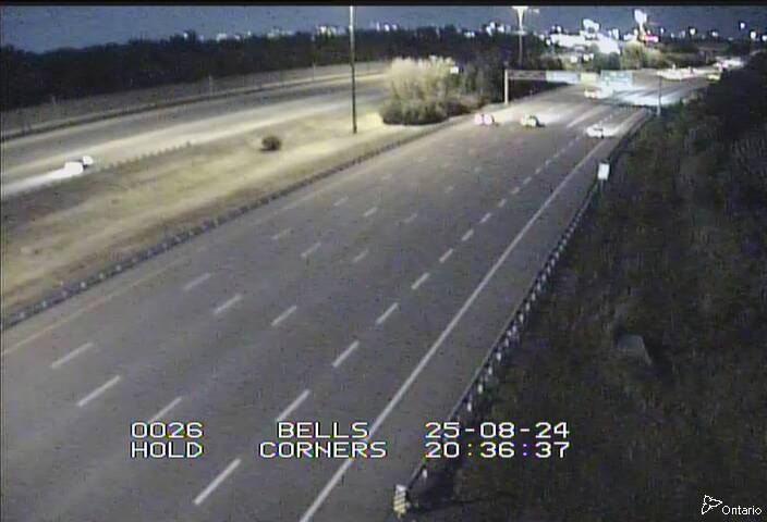 Traffic camera image at 2025-08-25 00:40:55