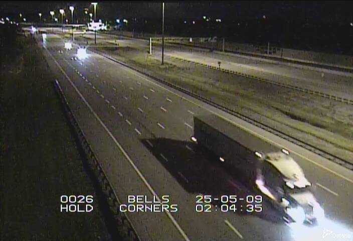 Traffic camera image at 2025-05-09 06:10:39