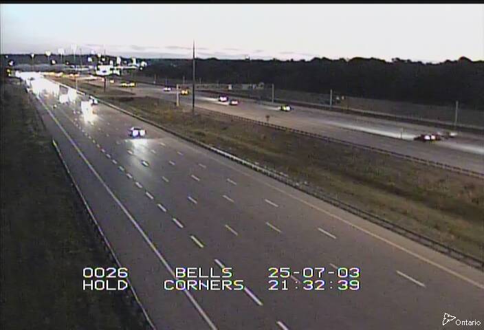 Traffic camera image at 2025-07-04 01:37:35