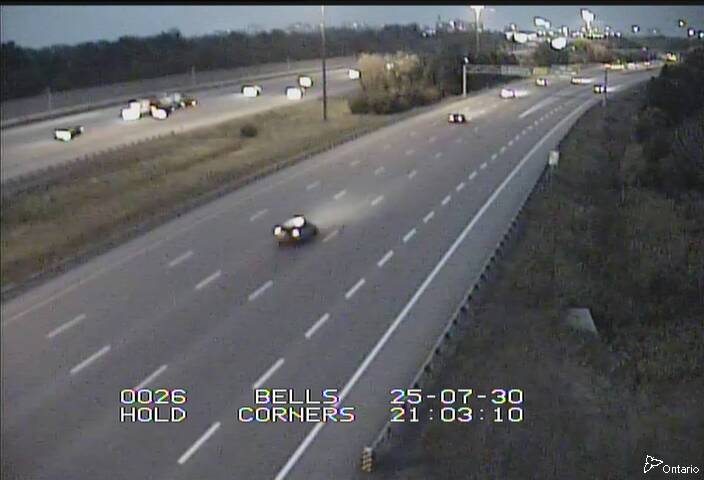 Traffic camera image at 2025-07-31 01:06:06