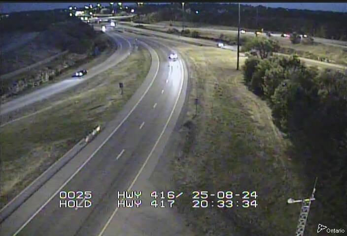 Traffic camera image at 2025-08-25 00:35:55