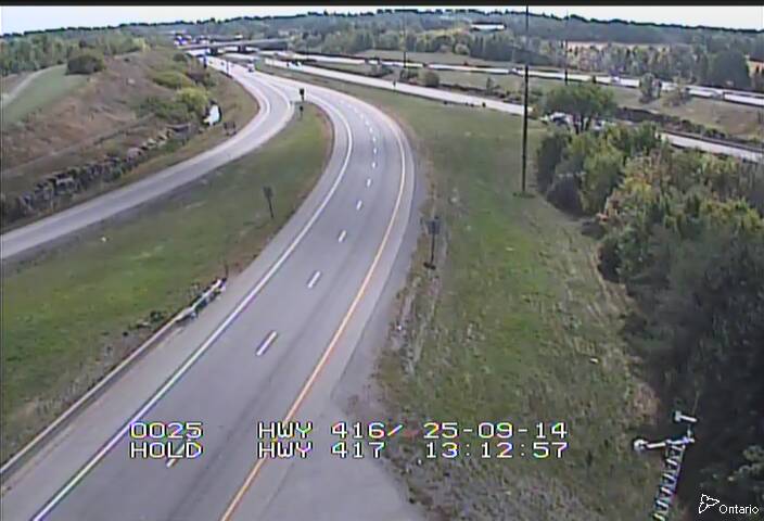 Traffic camera image at 2025-09-14 17:16:03