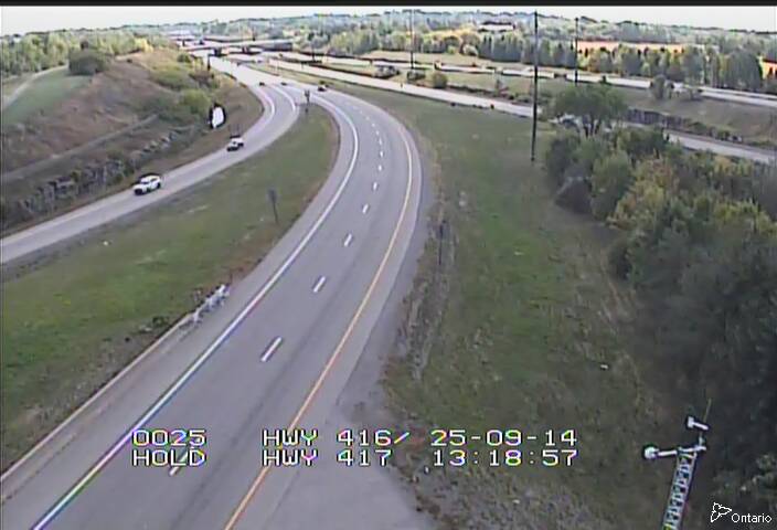 Traffic camera image at 2025-09-14 17:21:00