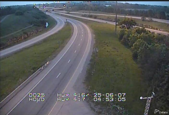 Traffic camera image at 2025-06-07 08:56:25