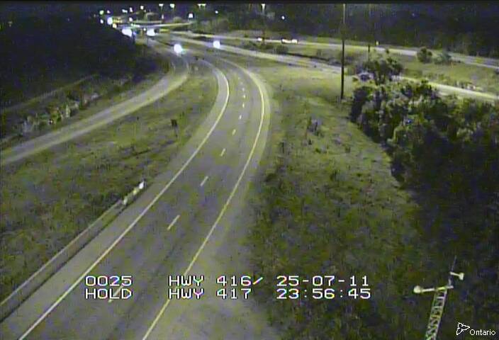 Traffic camera image at 2025-07-12 04:00:44