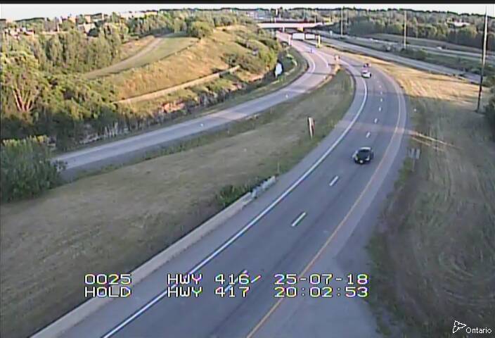 Traffic camera image at 2025-07-19 00:05:52